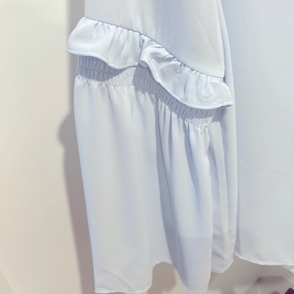 LOFT Small Flare Sleeve Vneck Pale Sky Blue Boho Blouse - Picture 6 of 6